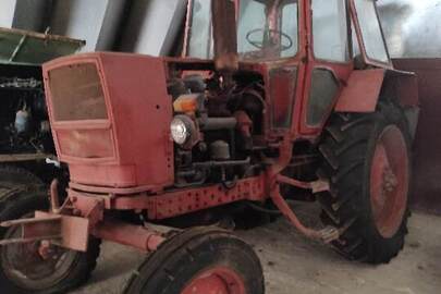 Трактор колісний, марки ЮМЗ-6, 1995 р.в., реєстраційний номер 5611ЗЖ, червоного кольору, заводський № 824540