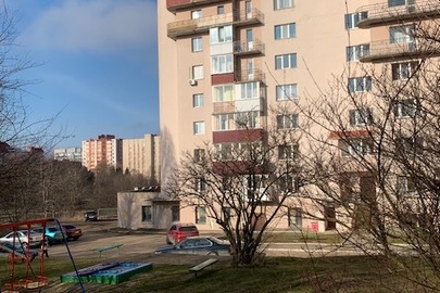 Двокімнатна квартира, загальною площею 42,4 кв.м за адресою: м. Тернопіль, вул. В. Винниченка, буд. 4, кв. 75