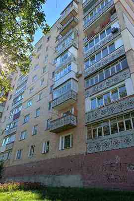 ІПОТЕКА. 1/3 квартири загальною площею 79,6 кв.м., житловою площею 50,9 кв.м, що знаходиться за адресою: Хмельницька обл., м. Кам’янець-Подільський, вулиця Хмельницьке шосе, будинок 12, квартира 9