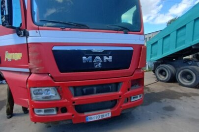 Вантажний автомобіль, марка MAN, модель TGX 18.440, 2008 року випуску, VIN: WMA06XZZ09W124355, номерний знак: ВН9018НТ, червоного кольору
