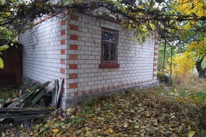Садовий будинок загальною площею 40.1 кв.м. та земельна ділянка загальною площею 0.1006 га, К/Н: 4822055000:08:000:0431, за адресою: Миколаївська обл., Вознесенський р-н., Олександрівська сщ/рада, СТ "Фазан", вул. Сонячна, буд. 4, діл. 4