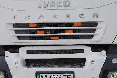 Самоскид IVECO Trakker AD410T42, держ.номер АА6246ТЕ, VIN/№: WJMJ4CSS30C205239, колір: білий, рік випуску: 2008, тип пального: дизель, об’єм двигуна см.куб.: 12882, тип КПП: механічна