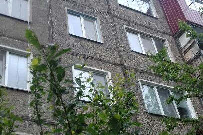 ІПОТЕКА. Квартира чотирикімнатна, загальною площею 62,10 кв.м. розташована за адресою м. Миколаїв, вул. Вінграновського 43, кв. 89