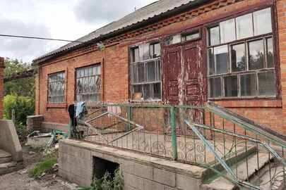ІПОТЕКА. Житловий будинок з надвірними спорудами, загальною пл. 84,2 кв.м. та зем. ділянка (КН: 4810400000:04:027:0005), пл. 0,0607 га, за адресою Миколаївська область, м. Первомайськ, вул. Ворошилова 1А
