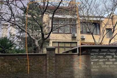 Житловий будинок, загальною площею 313.1 (кв.м), житловою площею: 112.1(кв.м), що знаходиться за адресою Одеська обл., м. Одеса, вулиця Педагогічна, будинок 25/58, реєстраційний номер об’єкта нерухомого майна: 1184661451101