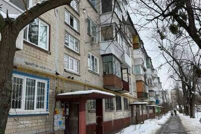 Двокімнатна житлова квартира, загальною площею (кв.м): 45.4, житловою площею (кв.м): 29.2, що знаходиться за адресою м.Київ, вулиця Чорних Запорожців ( колишня назва Запорожця Петра) (Дніпровський р-н), будинок 4, квартира 30, РНОНМ 2393130880000