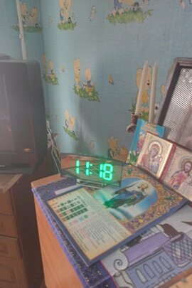 Годинник електронний б/в