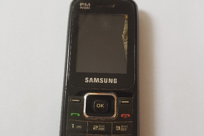 Мобільний телефон "Samsung Е 1210 М"