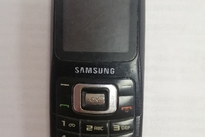 Мобільний телефон "Самсунг" Без ІМЕІ, без сім карти