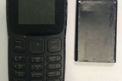 Мобільний телефон "Nokia", б/в, 1 шт. та батарея живлення б/в, 1шт.