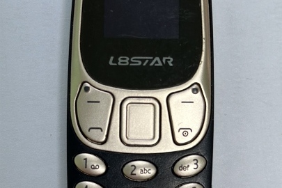 Мобільний телефон "L8Star" б/в, 1 шт.