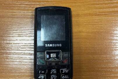 Мобільний телефон "Samsung SGH-C130" б/в, 1 шт.