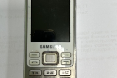 Мобільний телефон "Samsung" б/в, 1 шт.