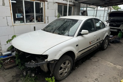 Автомобіль марки VOLKSWAGEN, VIN/номер шасі (кузова, рами): WVWZZZ3BZVE121988 модель: PASSAT, категорія: ЛЕГКОВИЙ, колір: БІЛИЙ, рік виробництва: 1997, ДНЗ АХ2099НТ