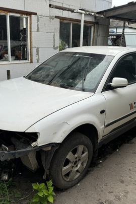 Автомобіль марки VOLKSWAGEN, VIN/номер шасі (кузова, рами): WVWZZZ3BZVE121988 модель: PASSAT, категорія: ЛЕГКОВИЙ, колір: БІЛИЙ, рік виробництва: 1997, ДНЗ АХ2099НТ