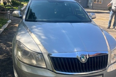 Легковий автомобіль марки SKODA, моделі OCTAVIA A5, ДНЗ АТ7800ВН, 2012 року випуску, VIN: TMBCK41Z1DB153072