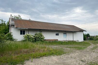 1/2 частка нежитлових будівель та споруд, РНОНМ: 22742992, за адресою: Львівська обл., Стрийський р-н, м. Ходорів, вул. Шевченка, 83е