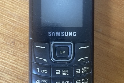 Конфісковане майно за рішенням суду: мобільний телефон марки "SAMSUNG", б/в