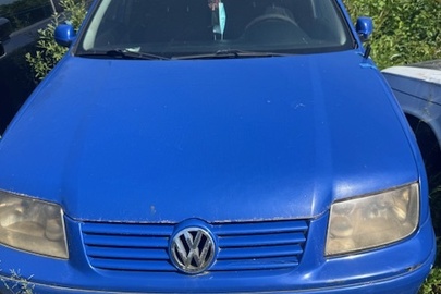 Конфіскація майна згідно рішення суду: легковий автомобіль марки VOLKSWAGEN, модель BORA, реєстраційний номер АТ2872СМ, 2003 року випуску, синього кольору, номер кузова WVWZZZ1JZYW362181