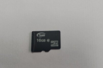 Конфіскація майна за рішенням суду: мікро СД-карта ТЕАМ 16GB,  б/в
