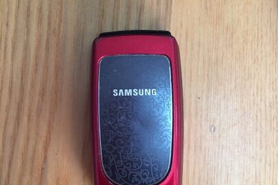 Мобільний телефон марки "Samsung" SGH-X160 imei: 355800013074228