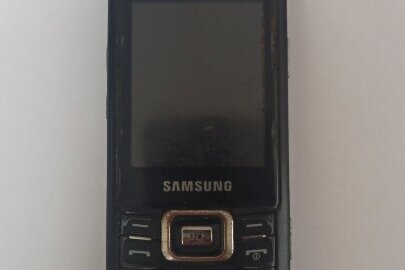 Мобільний телефон марки "SAMSUNG" бувший у використанні, в кількості 1 шт.