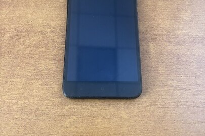 Конфісковане майно за рішенням суду: мобільний телефон Xiaomi Redmi 3, б/в, колір чорний