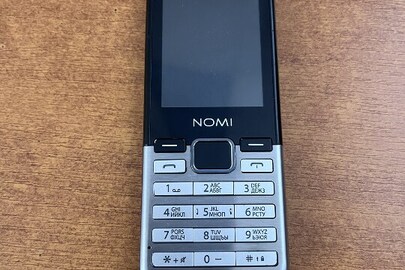 Конфісковане майно за рішенням суду: мобільний телефон марки "Nomi" моделі і241+, imei 1:352914080449586, imei 2:352914080449594, б/в, колір сріблястий з чорним