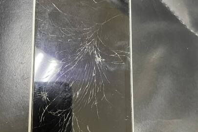 Мобільний телефон NOKIA Lumia 900, білого кольору, IMEI: 351939054994391 (Б/В)