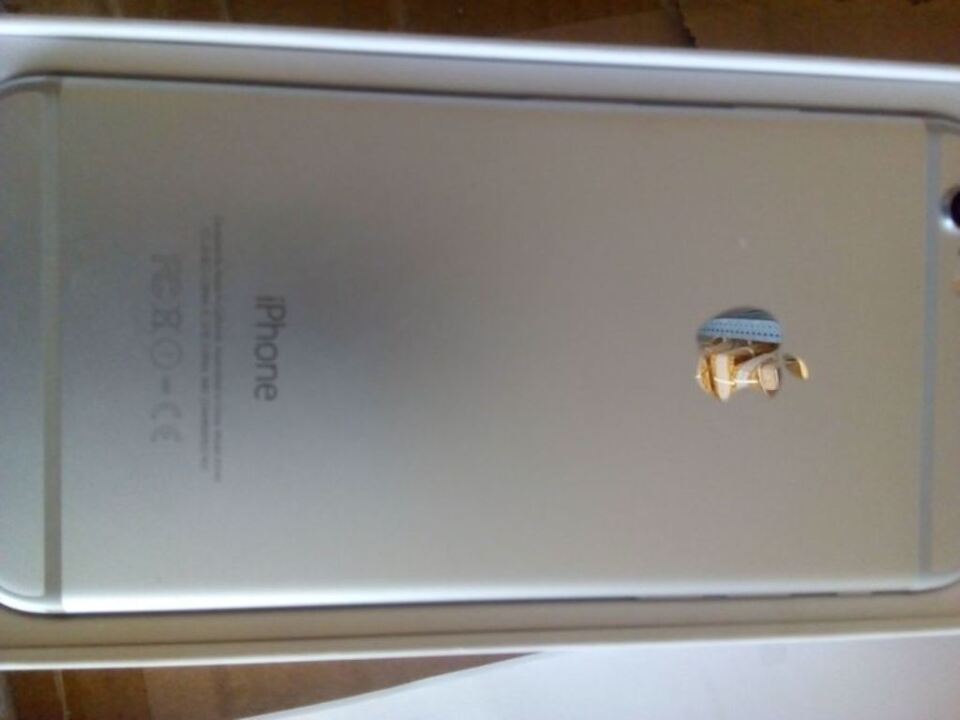 Мобільні телефони Iphone 5S 16Gb, в корпусі сріблясто-сірого кольору SILVER в фабричній упаковці ТМ Apple Inc. – 12 штук