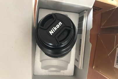 Об'єктив мод. ZOOM-Nikkor 18-35 mm.f/3/5D Виробництва фірми Nikon Cort Японія - 4 штуки, Карта пам'яті SD Memory Card (32 MB) - 2 штуки