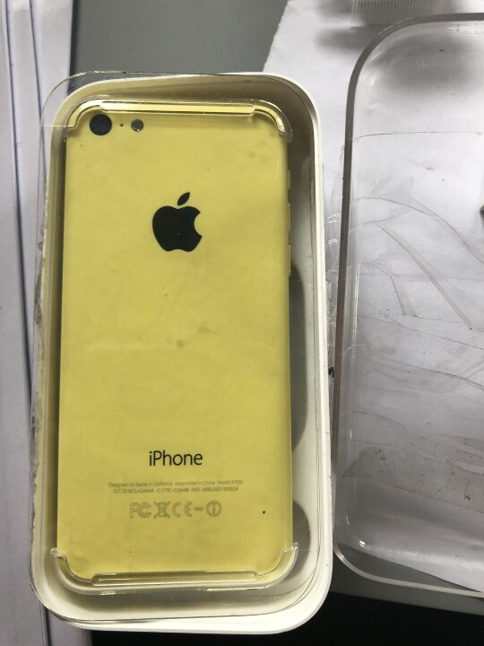 Мобільний телефон iPhone 5С Yellow, 8 Gb Виробник TM Apple, модель А 532– 1 штука