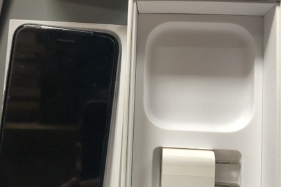 Мобільний телефон iPhone 6 SPACE GRAY, в корпусі сріблястого кольору, 16 Gb Виробник TM Apple, модель А1549– 1 штука 