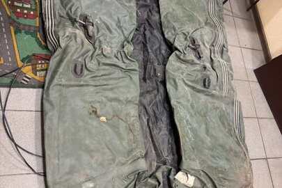 Конфісковане майно за рішенням суду, надувний човен з веслами, б/в