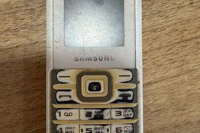 Конфісковане майно за рішенням суду, мобільний телефон марки «Samsung» ІМЕ1-1: 1356288054887253, IMEI-2: 356289054887251, б/в