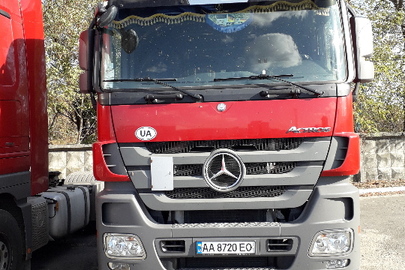 Вантажний спеціалізований сідловий тягач-Е MERCEDES-BENZ ACTROS 1844 LS, 2018 року випуску, VIN WDB93403210274806, реєстраційний номер АА8720ЕО