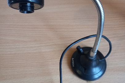 Конфісковане майно за рішенням суду комп’ютерна вебкамера марки «А4ТECH», моделі PK-730 MJ, чорного кольору, яка має режим підсвітки б/в