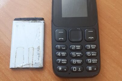 Мобільний телефон марки "NOMI" і144с, корпус цілий, телефон бувший у використанні