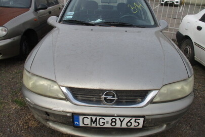 Автомобіль марки Opel Vectra, 1999 року випуску, польський номерний знак CMG8Y65, номер кузову W0L0JBF19XP033249