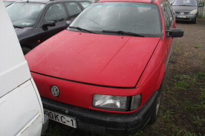 Автомобіль марки Volkswagen Passat, 1989 року випуску, білоруський номерний знак 4990КС-1, номер кузову WVWZZZ31ZКE217246