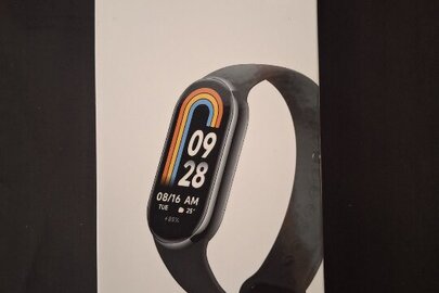 Смарт-браслет «Xiaomi smart band 8» без ознак використання в кількості 1 шт. 