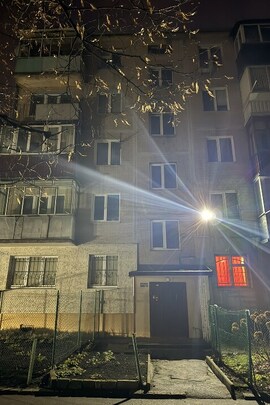 3/4  двокімнатної квартири, загальною площею 42,2 кв.м., що знаходиться за адресою: м. Львів, вул. Яворницького Д., буд. 1-А, кв.2