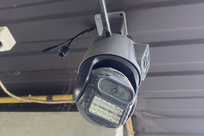 Камера ID 96208658 для спостереження з пластику та поворотним механізмом, б/в