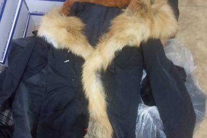 Куртка жіноча марки "ZНЕNYU" (5 шт.),  куртка жіноча з каптуром (2 шт).