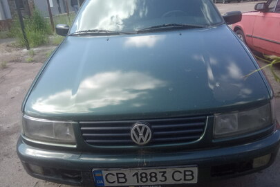 Автомобіль легковий марки «Volkswagen passat», 1996 року випуску, зеленого кольору, реєстраційний номер CB1883CВ, номер кузова WVWZZZ3AZTE159678