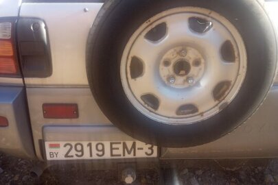 Легковий автомобіль марки «TOYOTA RAV4», державний номерний знак 2919EM3, VIN № JT172SC1100177337, 1998 року випуску