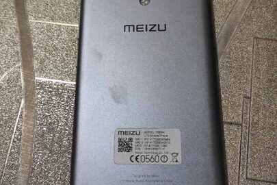 Мобільний телефон "Meizu"