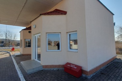Нежитлова будівля і споруда автозаправочного комплексу загальною площею 48,4 кв.м, що знаходиться за адресою: Одеська обл., Ананьївський район, с/рада Ананьївська Перша, автодорога КПП "Федосіївка"-Котовськ-Ананьїв 76км+440м 