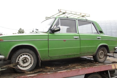Колісний транспортний засіб: легковий седан - В, марка ВАЗ, модель 2103, ДНЗ ВІ2467ВЕ,  рік випуску 1976, зеленого кольору