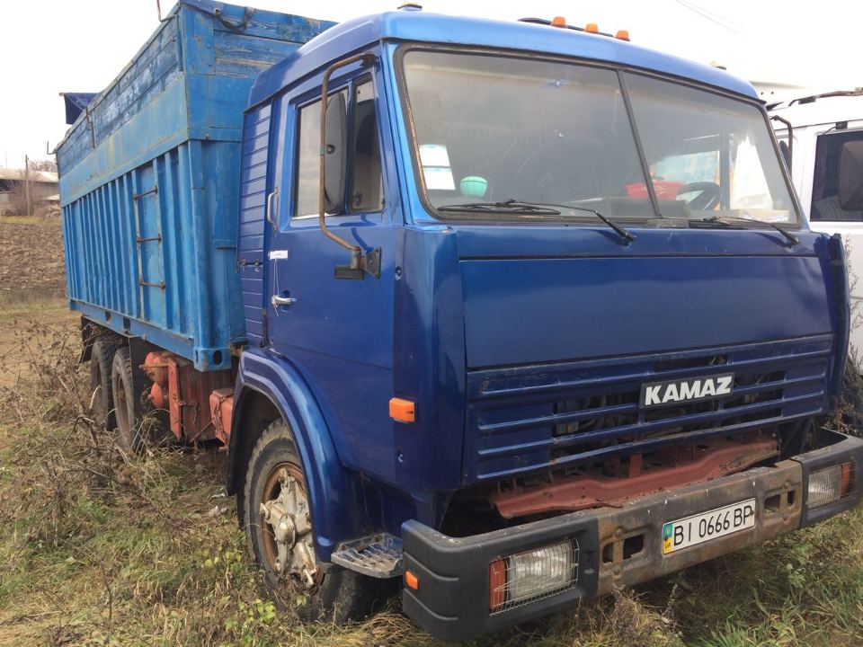 Колісний транспортний засіб: вантажний,  марки КАМАЗ  53212, ДНЗ ВІ0666ВР, синього кольору, шасі (рама) № ХТС 532120R1072703, 1994 року випуску 